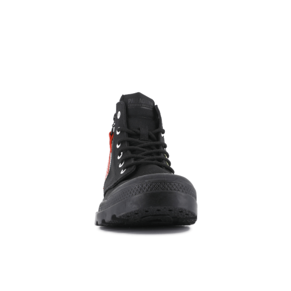 Frontal view of the Pampa Hi Outzip Overlab – Black high-top boot with lace-up design