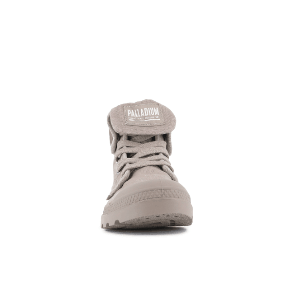 Palladium Baggy High-Top Boot in Vintage Khaki – toe view with canvas upper and Palladium branding