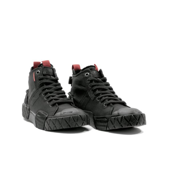 Palladium Ace City Shell Chukka in Black β pair view showing both sneakers with red accent tabs