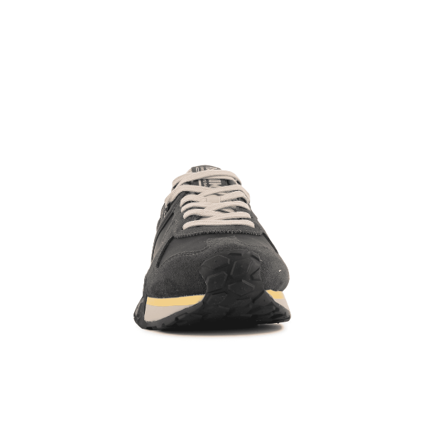 Troop Runner - Beluga / Black