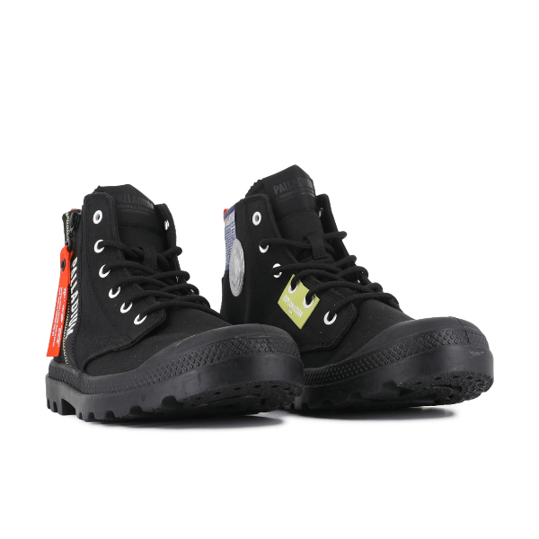 Dual display of Palladium Pampa Hi Outzip Overlab – Black boots showing front and side branding