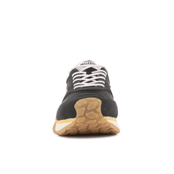 Troop Runner Flame - Black Beluga