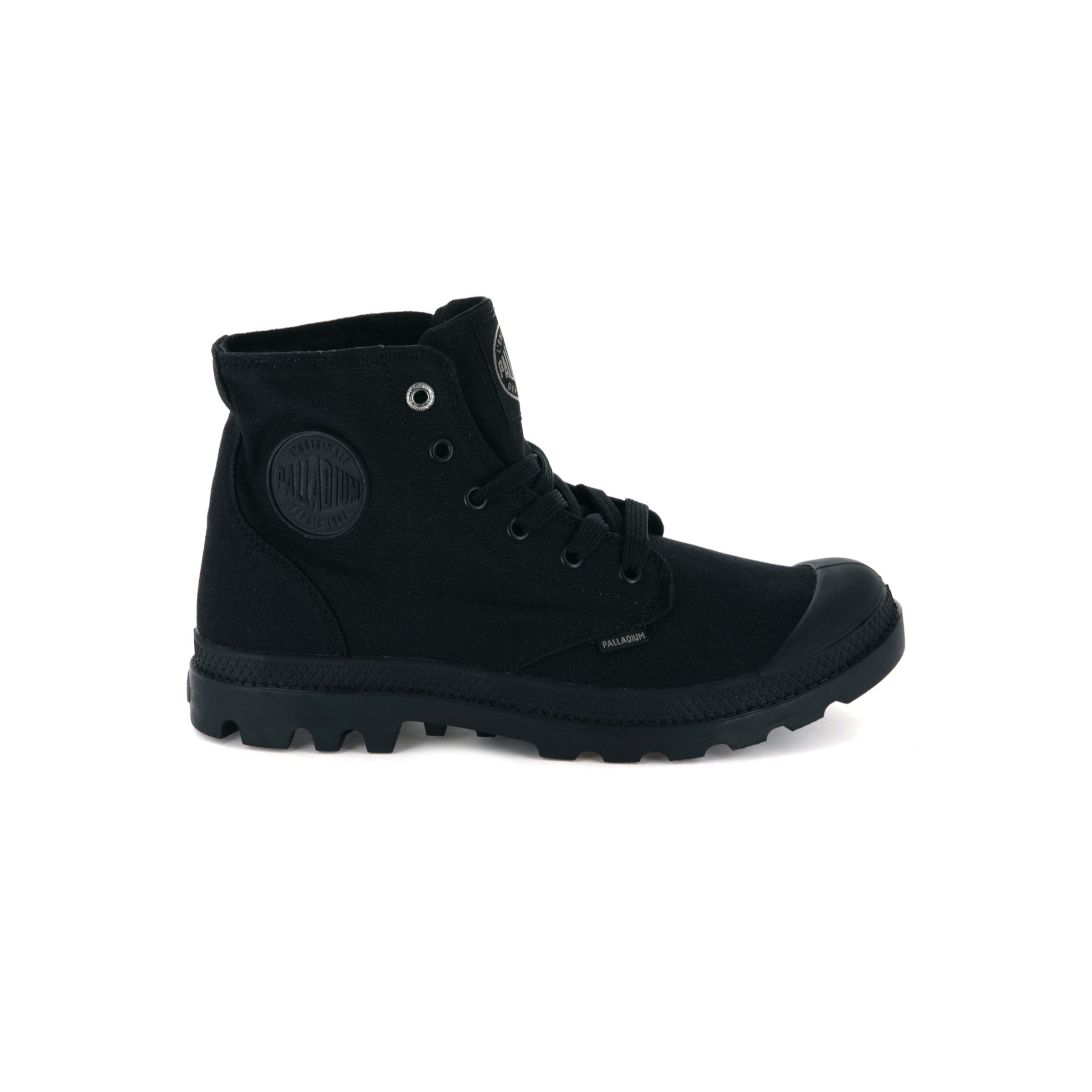 Palladium boots black and white hotsell